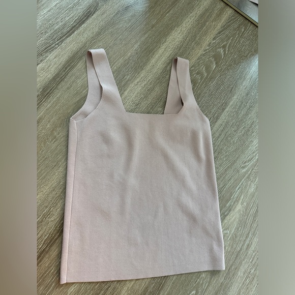 NEW HARPER
KNITTED SQUARE NECK VEST SIZE SMALL - Picture 2 of 9